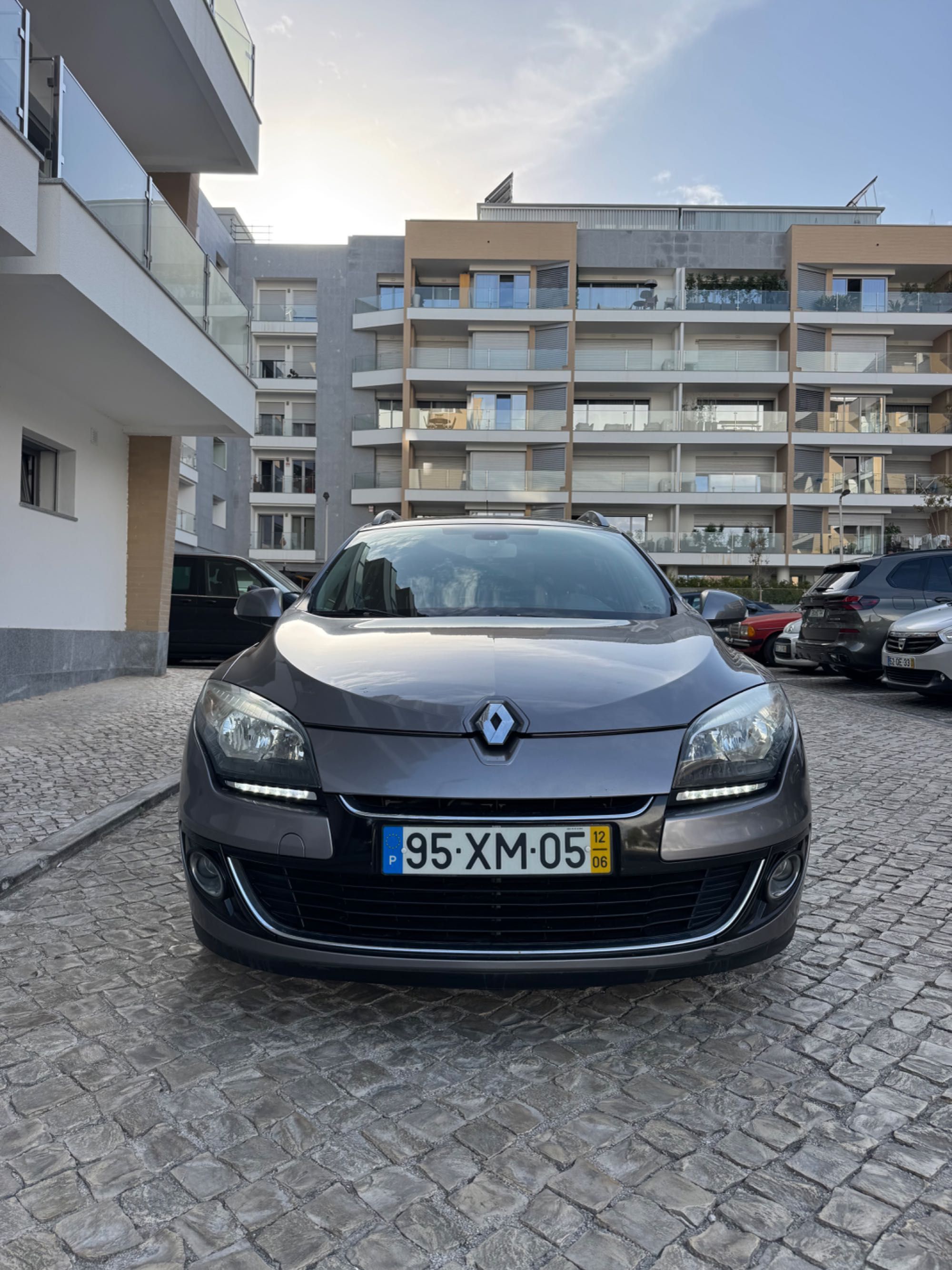 Renault megane 1.5 dci 110 cv impecável !