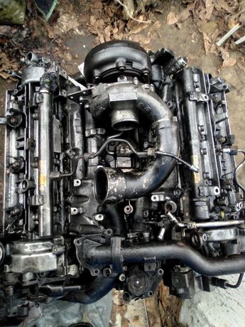 Двигатель  Mercedes     V 6 3.0  OM  642 DE 30 LA