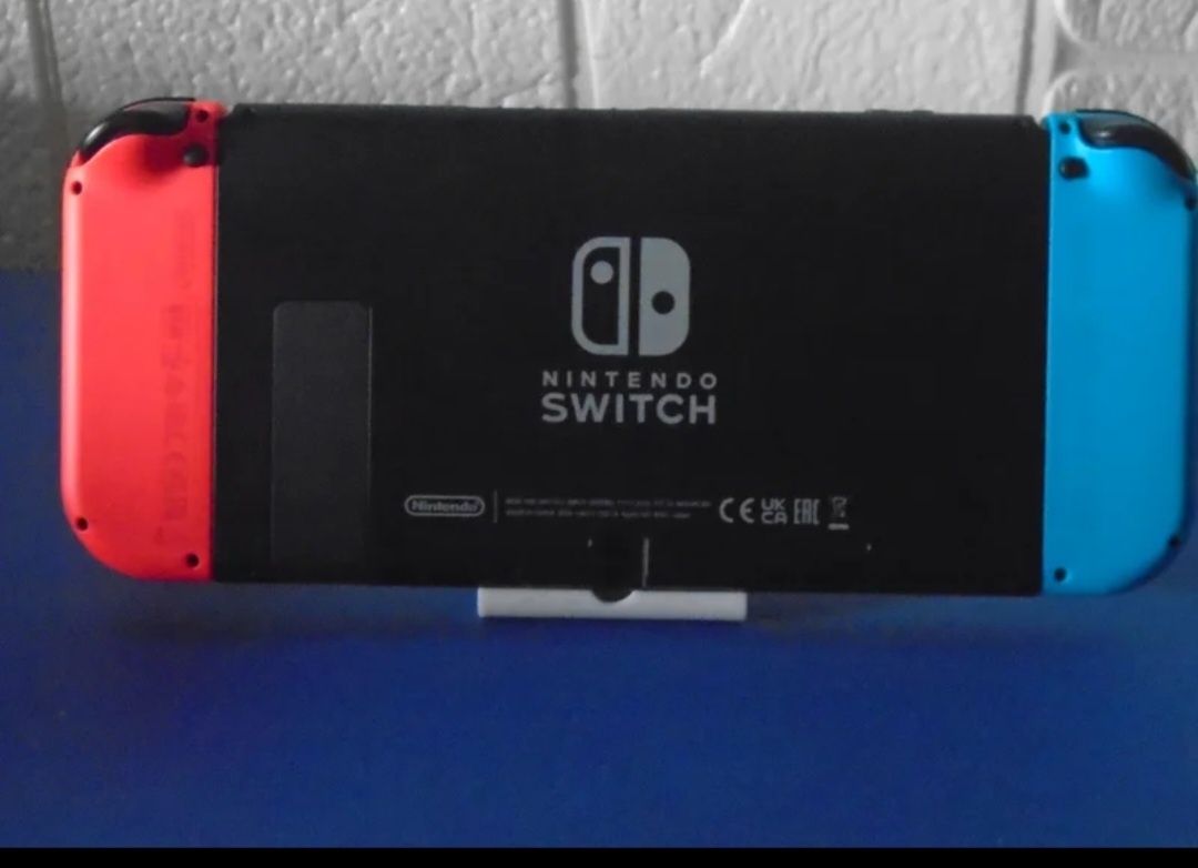 Nintendo switch + 2 jogos