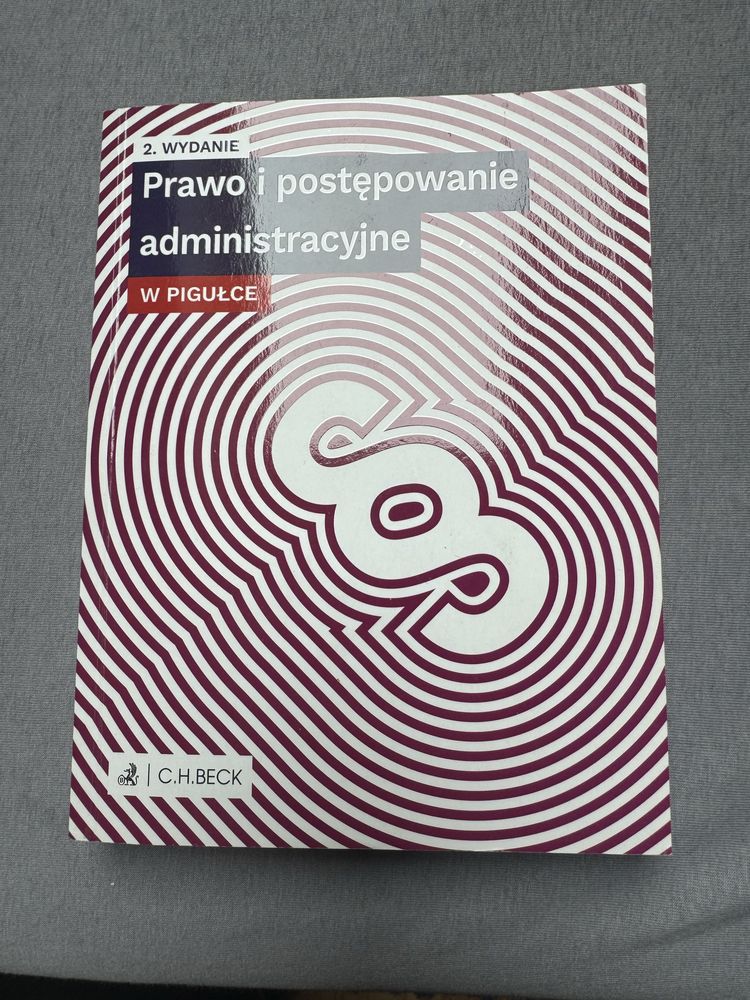 Prawo i postępowanie administracyjne