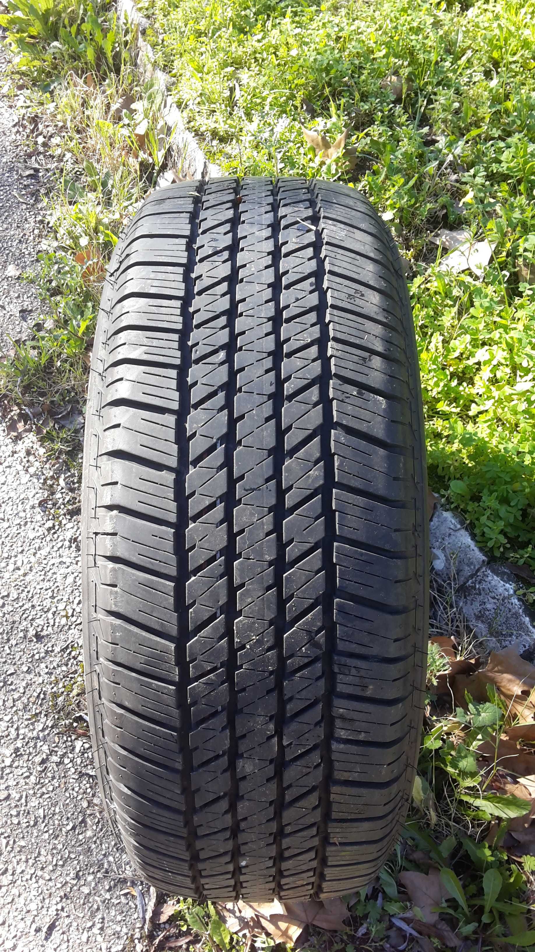 Pneus Bridgestone Dueler H/T 265/60 R 18