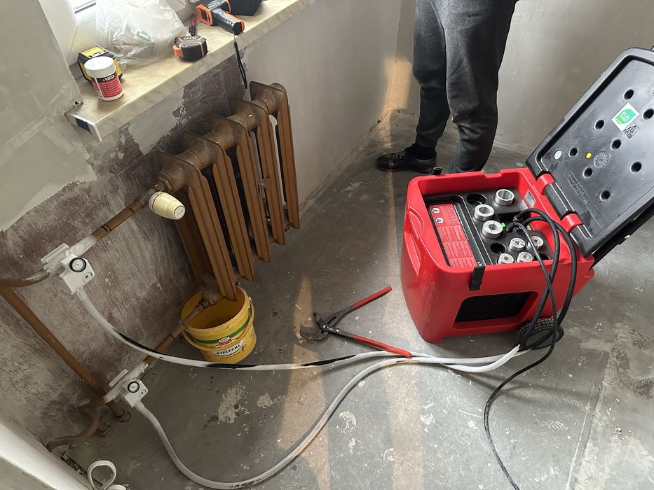 Hydraulik,Gazownik,zamrażanie rur,instalacje,remonty i wykończenia