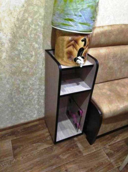 Полиця для бутилів з водою 19 л, Подставка для бутылей с водой 19 л