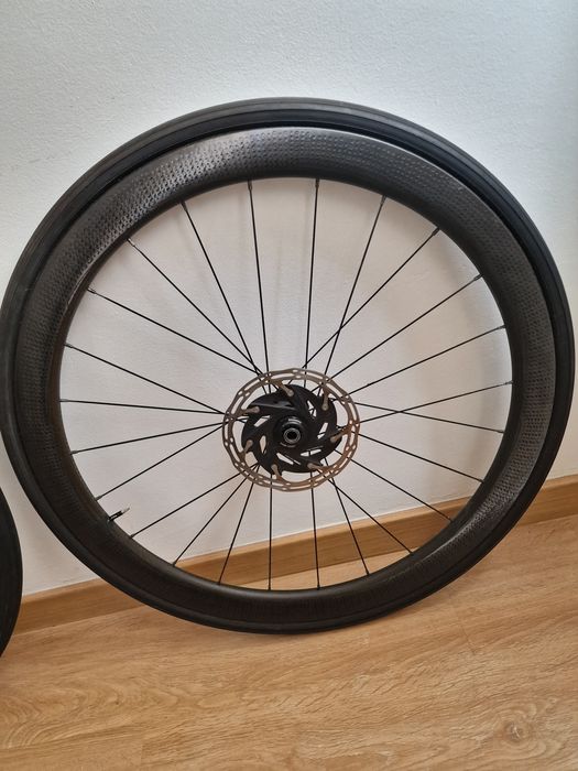 Rodas Zipp 303 carbono