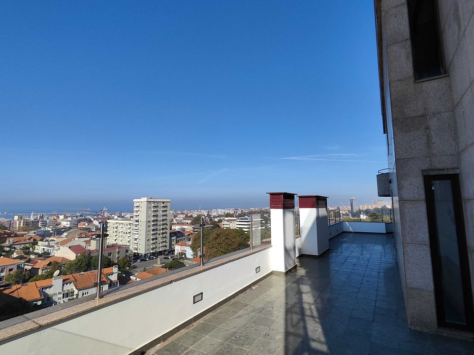Penthouse T4 arrendar Centro de Matosinhos