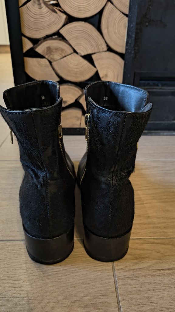 Czarne Kozaki botki skórzane czarne Prima moda 38