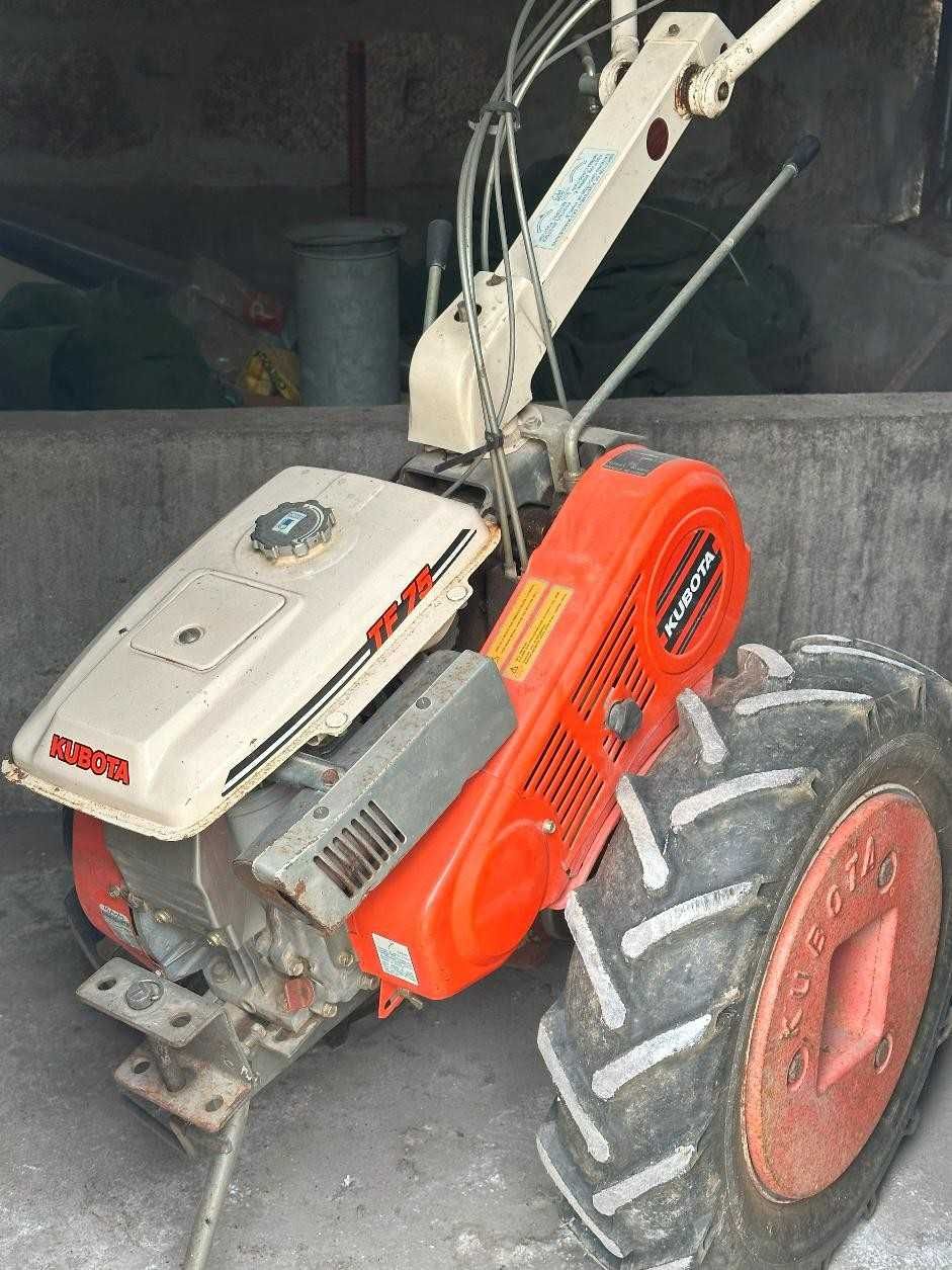 Motocultivador KUBOTA, bom estado