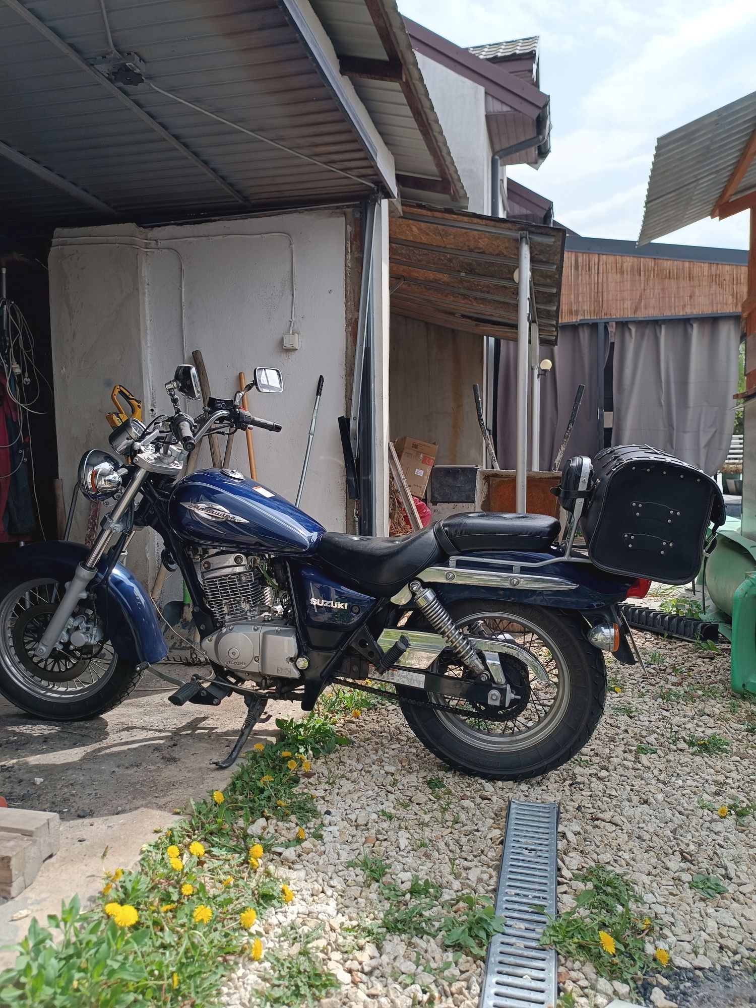 Motor Suzuki Marauder