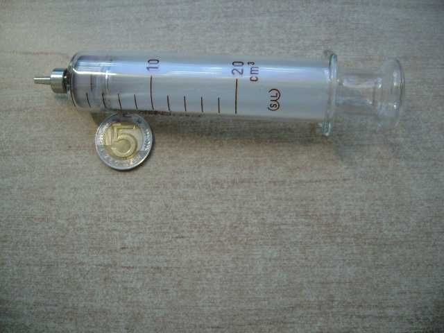 Starocie z PRL - Strzykawka lekarska SILIKON = 20 cm3, 200 stopni C