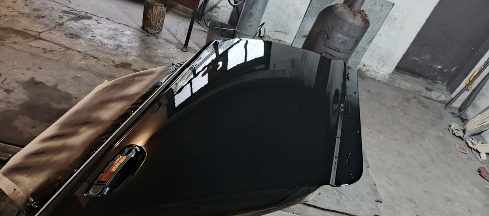 Дверь правая задняя Ауди А6 6С  .цвет LY9B