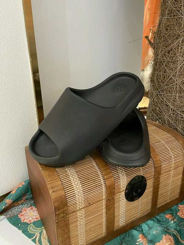 *NoweAdidas YeezySlideBlackButy*Niefałszywy 43.