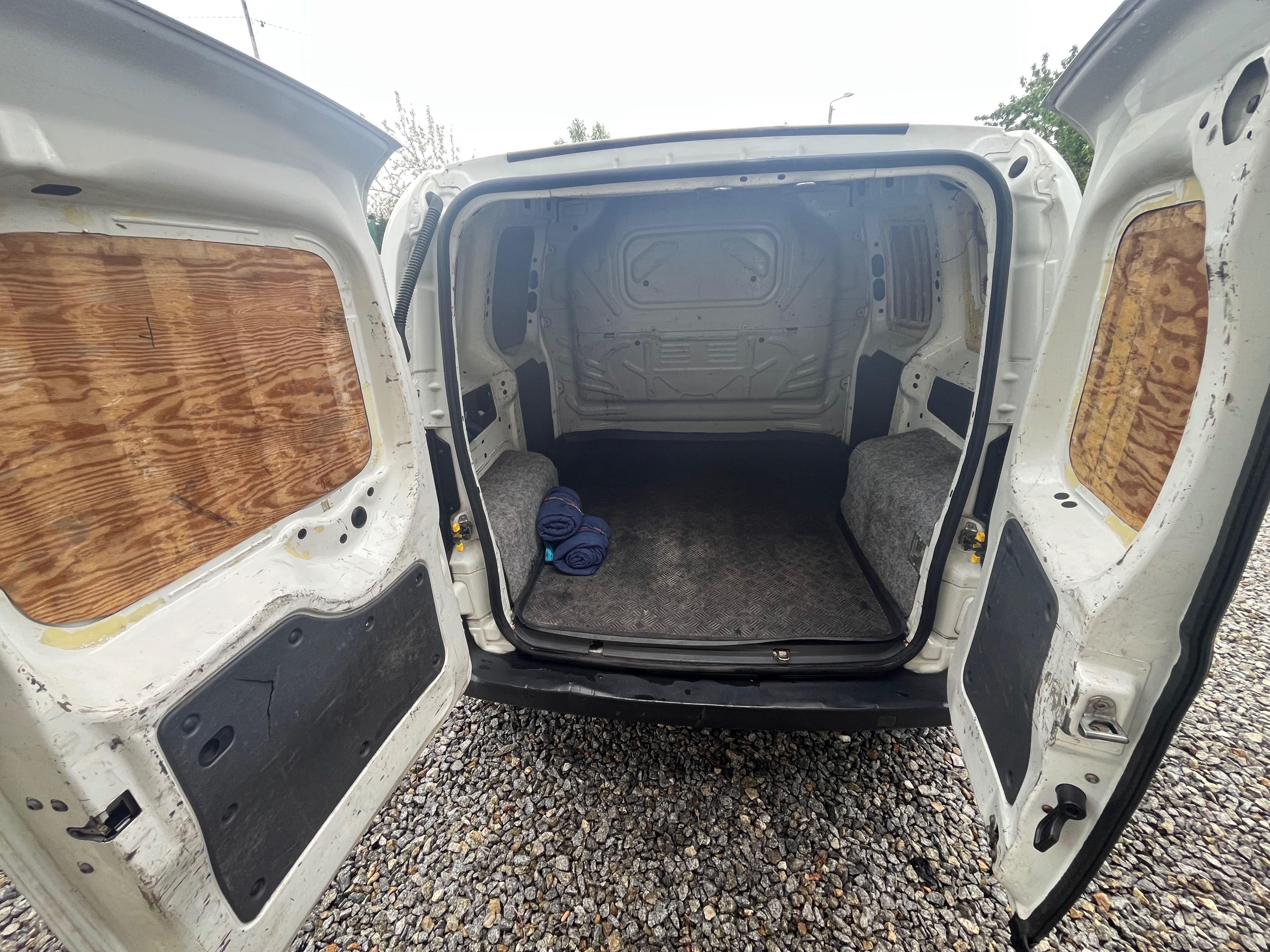 Fiat Fiorino 1.4 LPG – idealny do pracy i nie tylko!