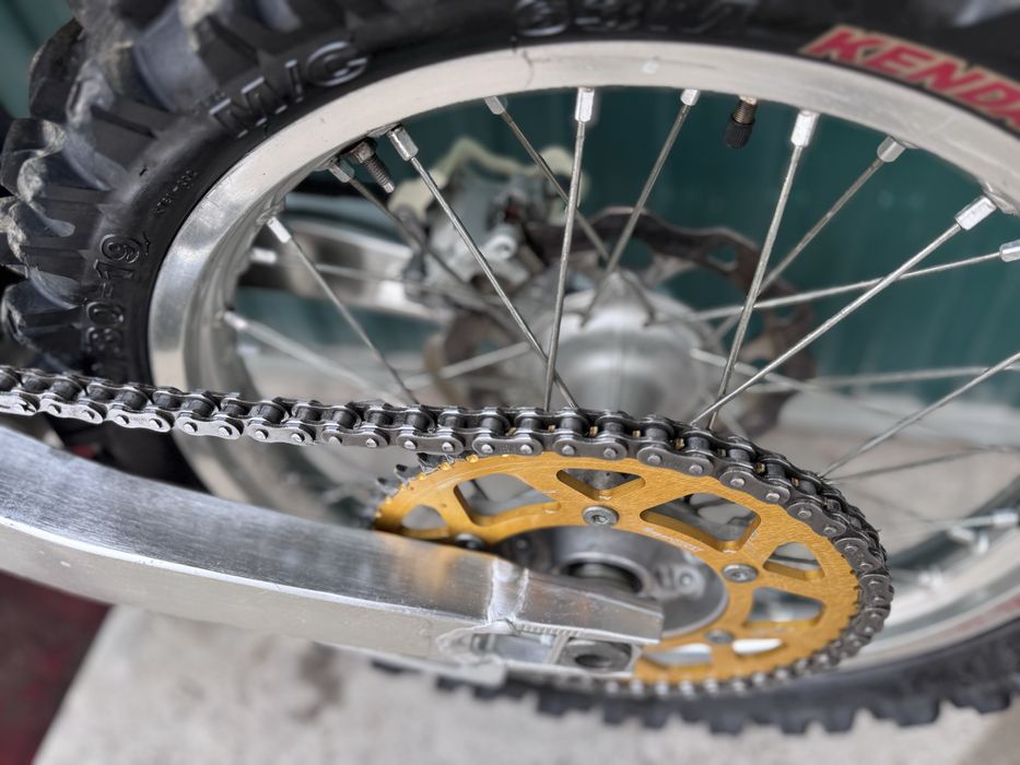 Suzuki rmz 450 motocross