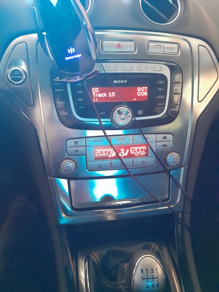 Ford Mondeo diesel 2.0 titanium. Convers,Alcantara,Start Stop
