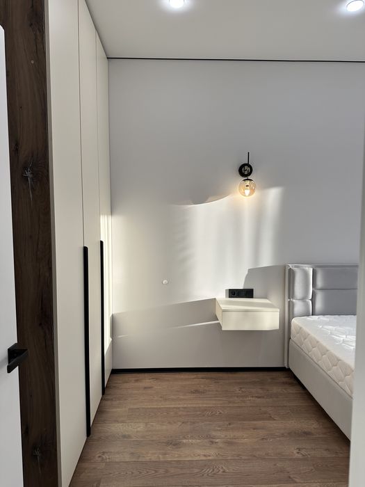 Продаж котеджу з ремонтом р-н Льонокомбінату.  єОселя