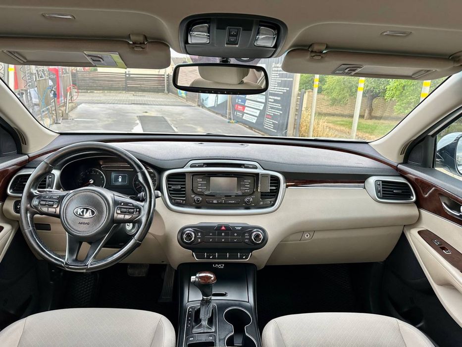Продам власну Kia Sorento 2015