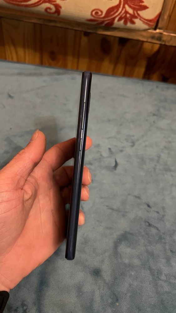 Телефон Xiaomi redmi note 9