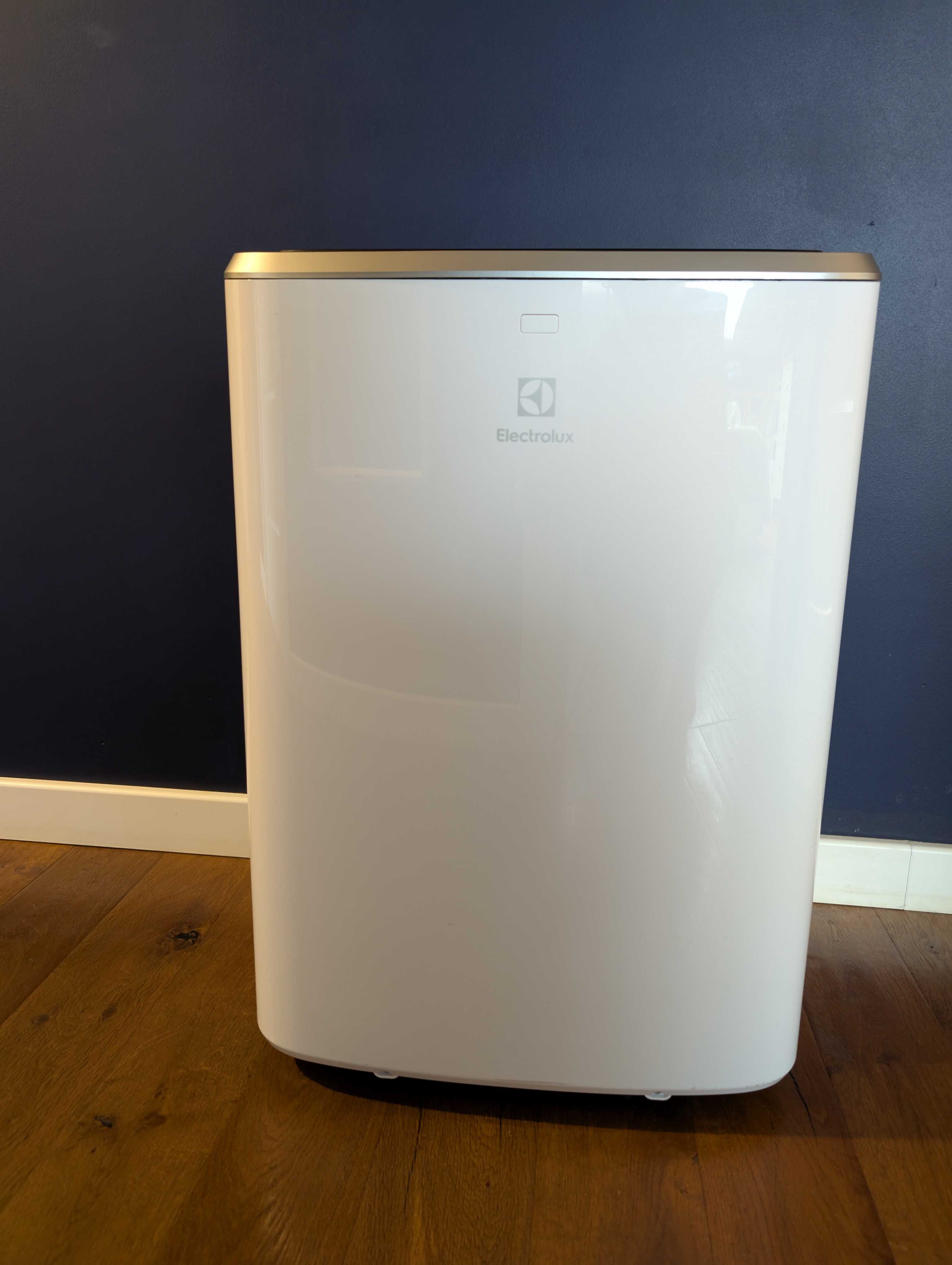 klimatyzator przenośny Electrolux EXP34U338HW (4w1)