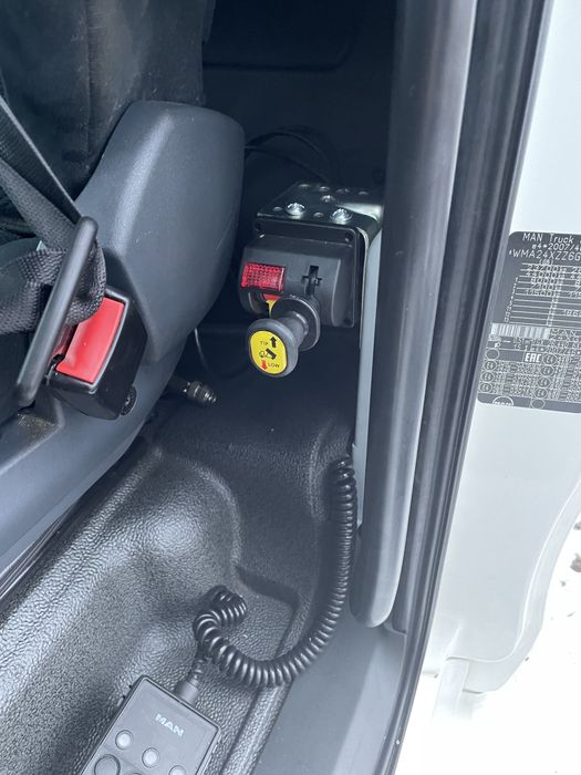 Гідравліка на тягач  Даф Ман Рено та інші види транспорту