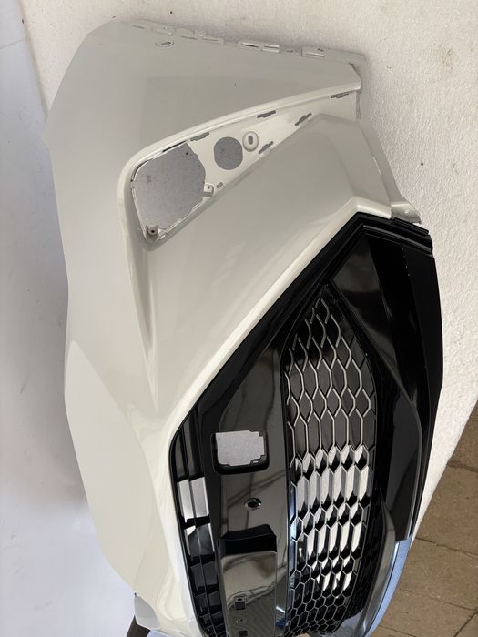 Toyota CHR C-HR lift 19- GR Sport zderzak przedni przód kratka listwa