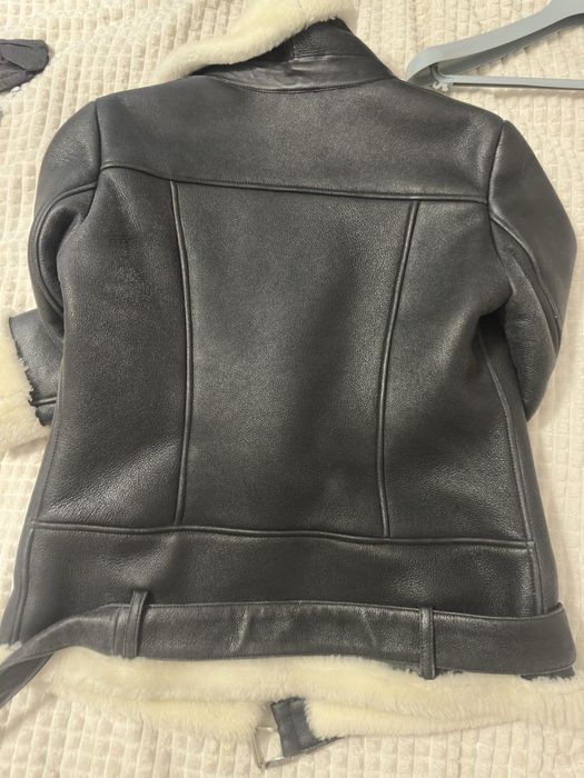 Дублянка косуха чорного кольору натуральна