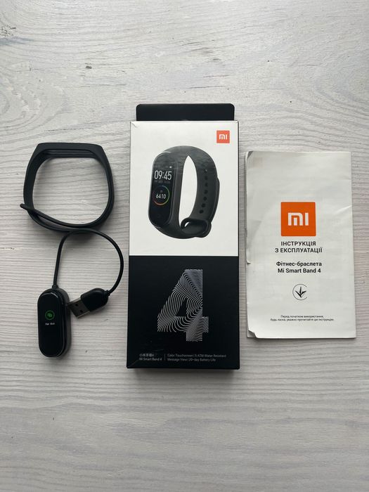 Фітнес-браслет Xiaomi Mi Smart Band 4 (новий)