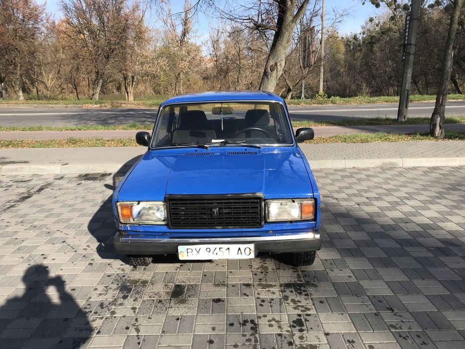 ВАЗ 2107 ( жигулі )