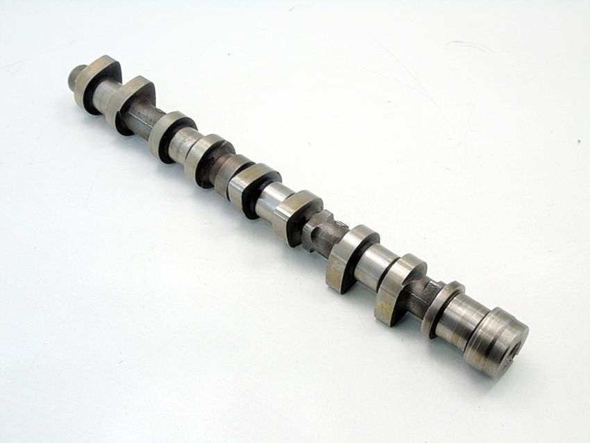 Wałek rozrządu głowicy 1.6 16V 307 C4 C2 207 Xsara 308 Partner