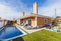 Moradia Térrea T4 com piscina