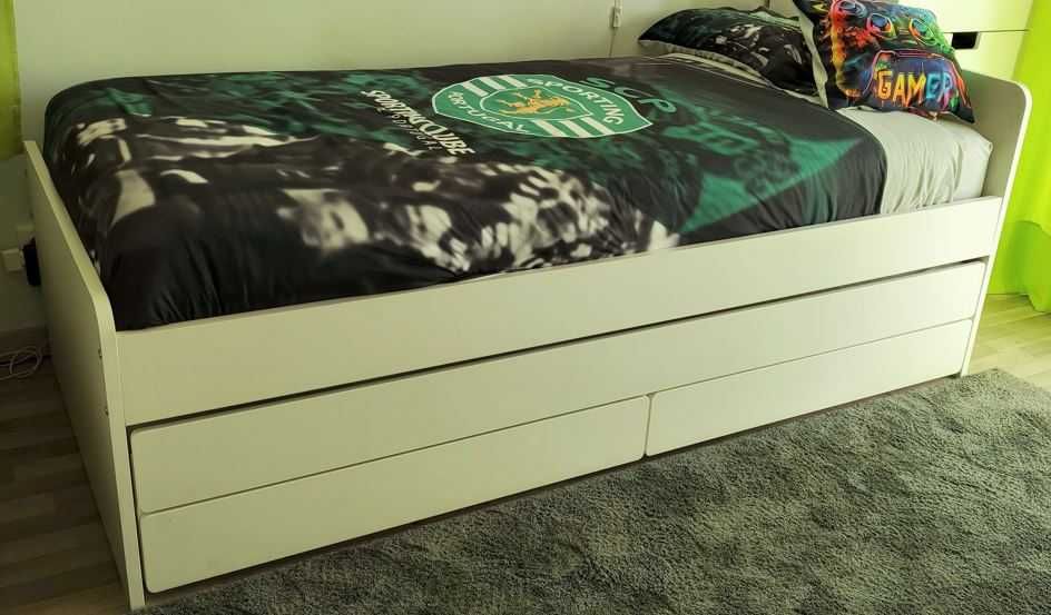 Cama SLAKT IKEA Dupla e com Arrumação (sem colchões)