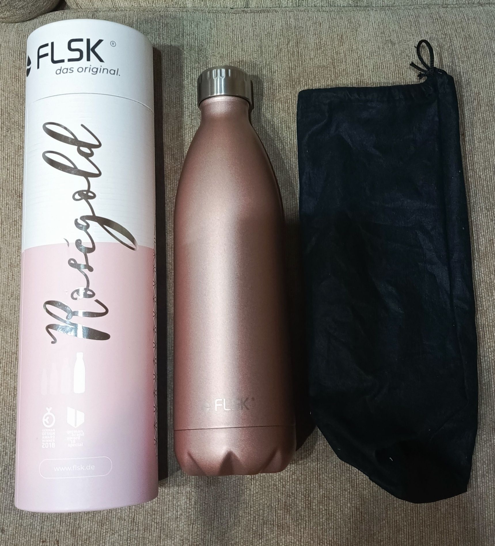 Butelka do picia FLSK ze stali nierdzewnej pojemność 1000ml.