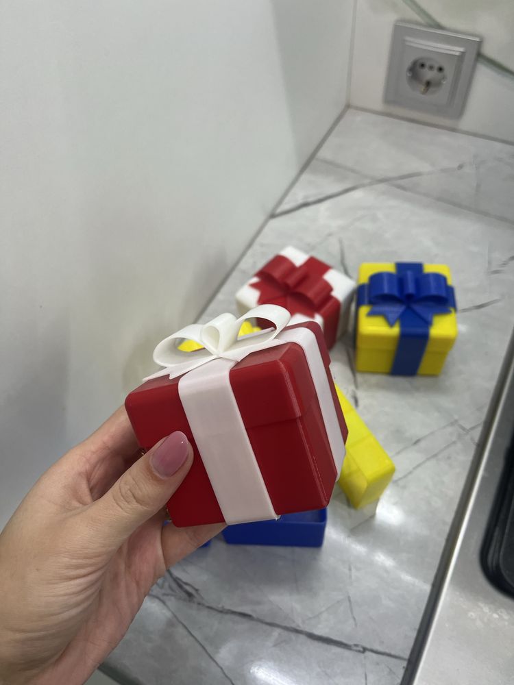 Виготовлення фігурок, запчастин на 3D принтері