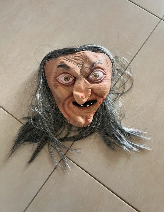 Maska wiedźma baba jaga
