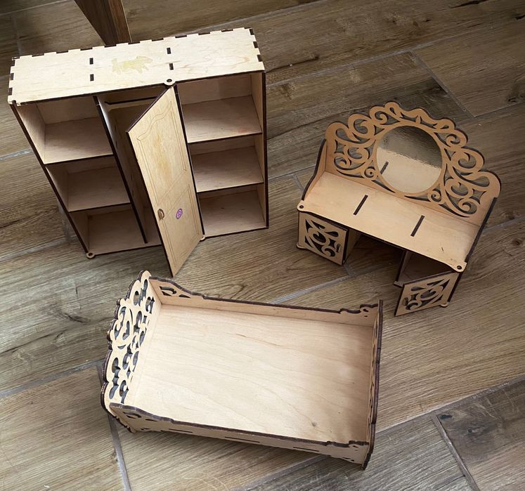 Дитячі деревʼяні меблі