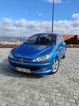 Peugeot 206 com motor 2.0 gti