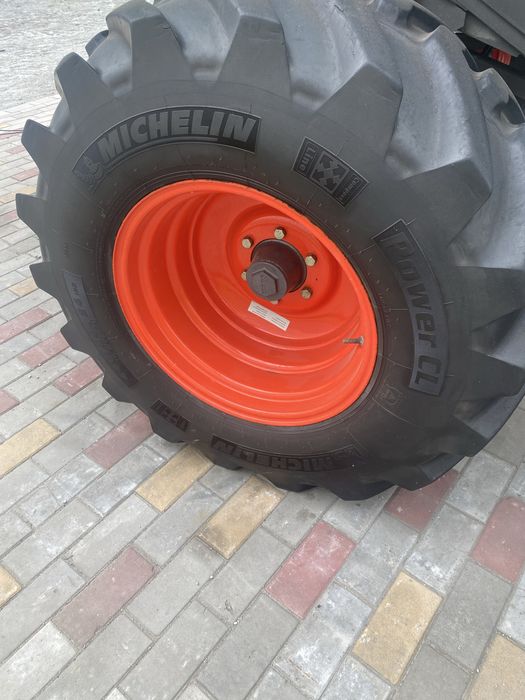 Claas Lexion 670  2012 року  жатка 7.5 Vario