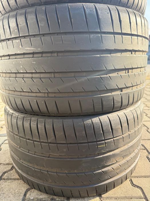 Komplet opon Michelin 305/30 ZR20 103Y * Pilot Super Sport * R8
