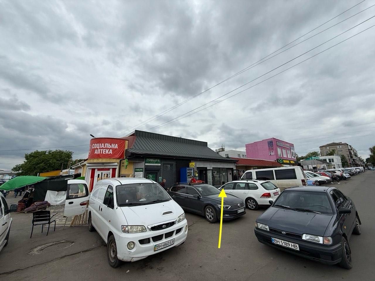 Здам приміщення в оренду, в центрі Подільська, вхід на ринок 27 м.кв.