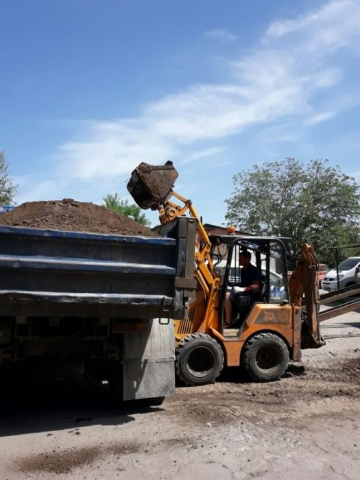 бетон-миксером,известковый -самосвалами-все сыпучие стройматериалы