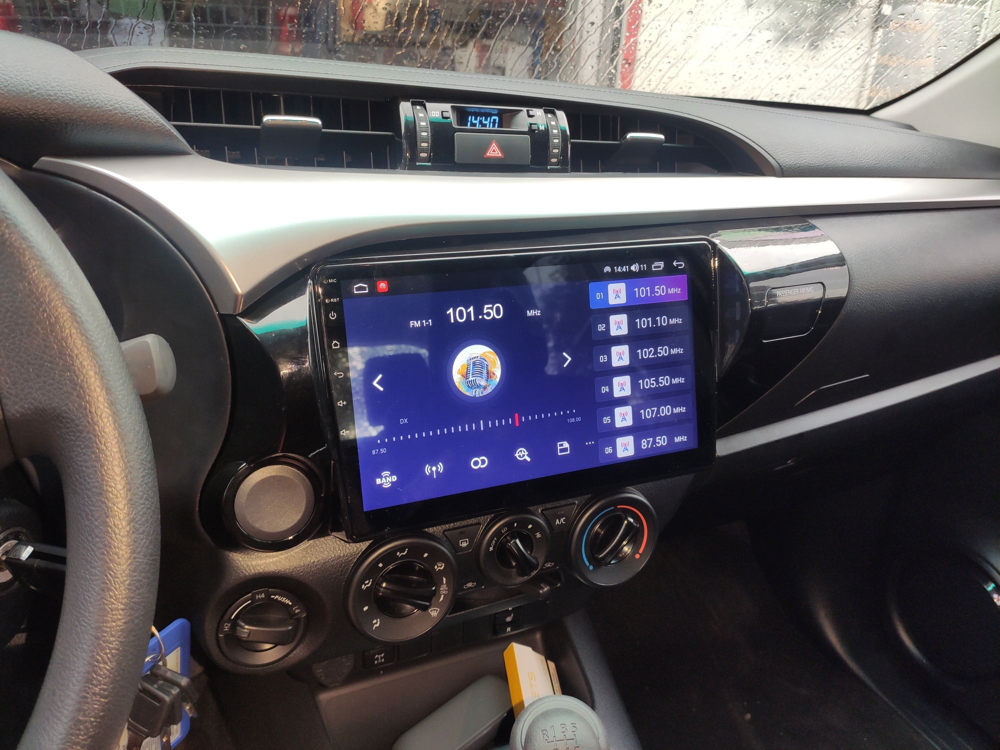 Автомагнитола для Toyota Hilux, CarPlay QLED 8ядер,установка магнитол.