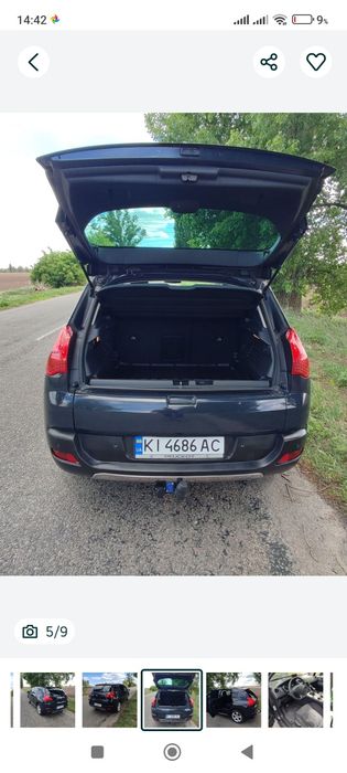 Пежо 3008  2011 року