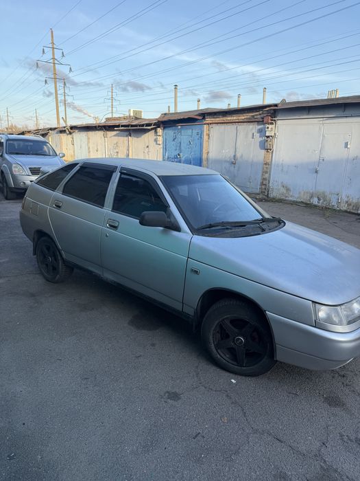 Ваз 2112 1.6 8кл в хорошому стані