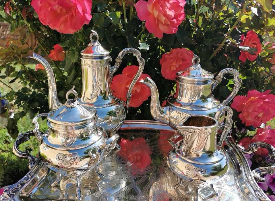 Сервиз пять предметов Франция,