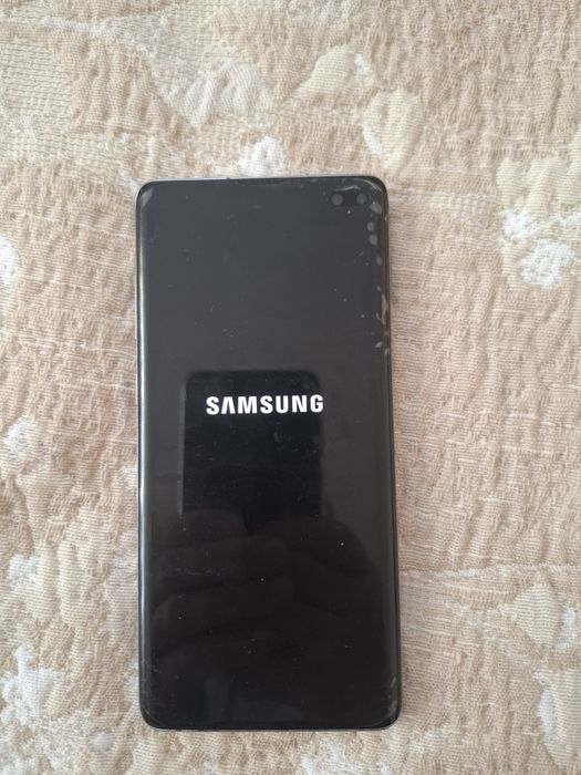 Продам SAMSUNG S10+ 8/128