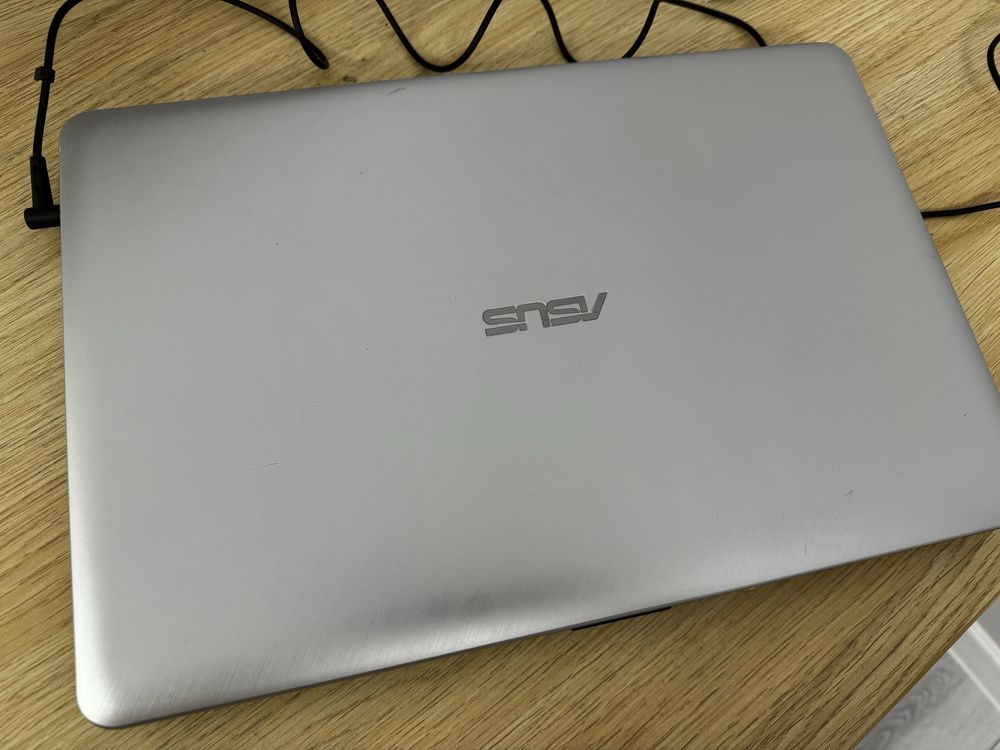 Notebook Asus Vivobook X543MA