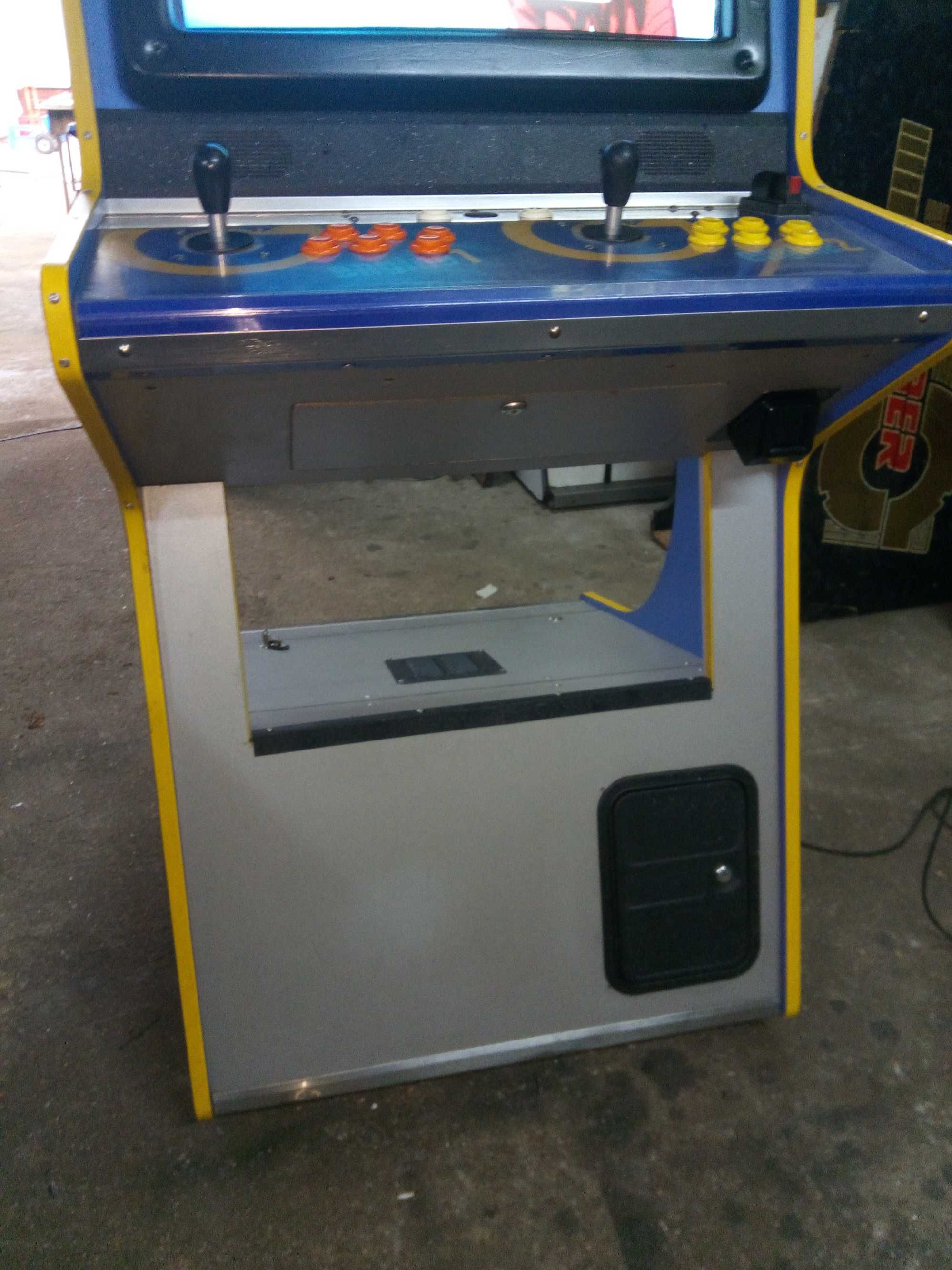 Maquina de Diversão Original Arcade Flipper.CRT 28".Restaurada