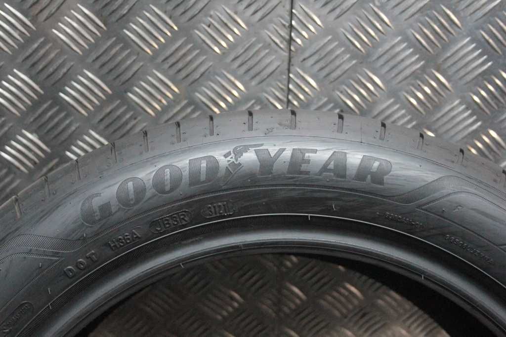 215/50/17 Goodyear EffcientGrip Performance 215/50 R17 91V 2021r