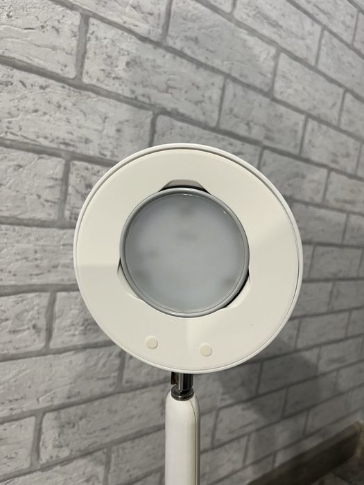 Lampka biurkowa led dotykowy panel zmienne swiatlo uzywana