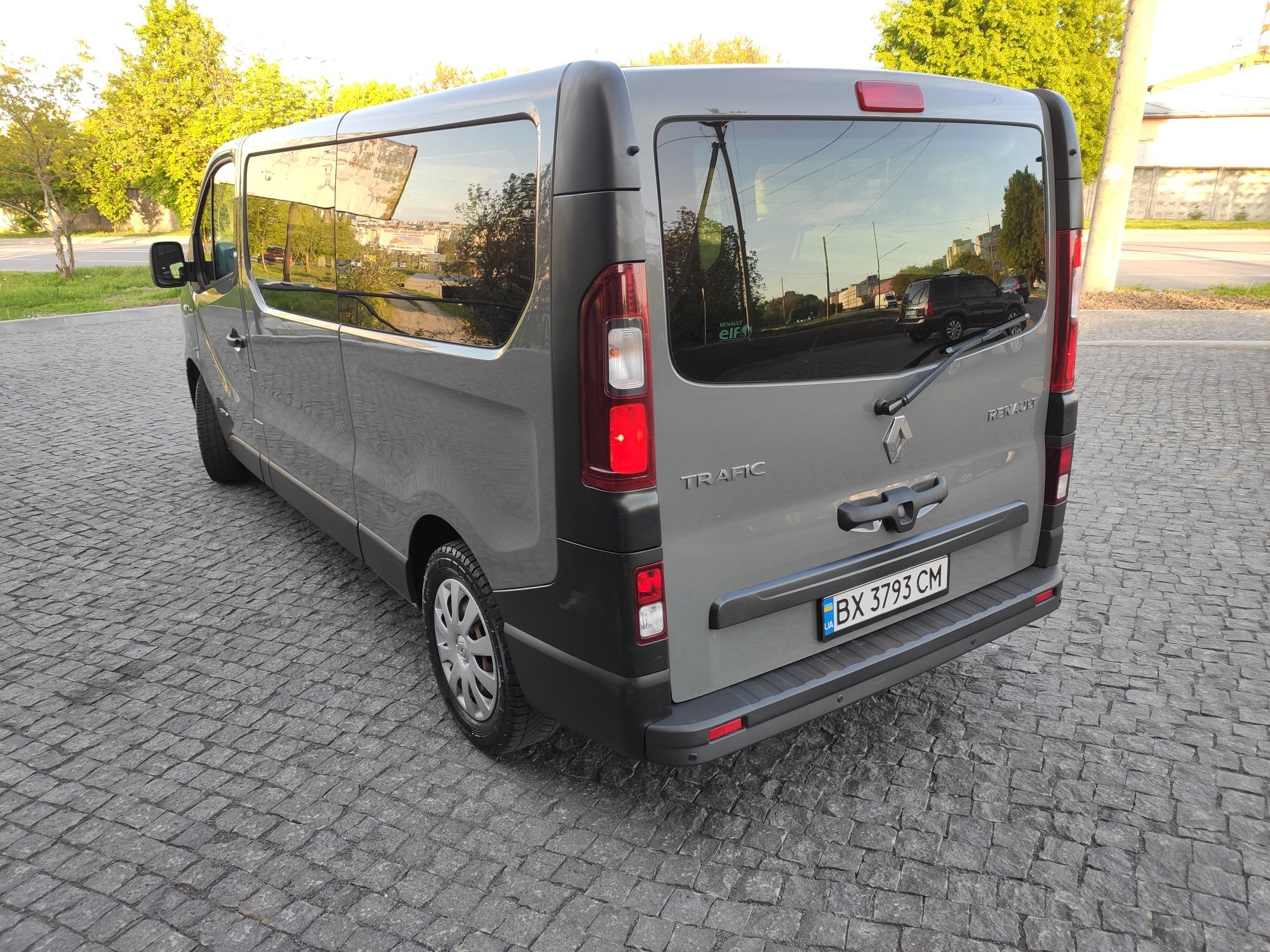 Продам Renault Trafic 2015