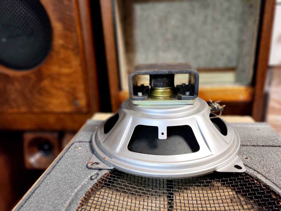 Рупорная акустика на AlNiCo динамиках Isophon, ЗВУК